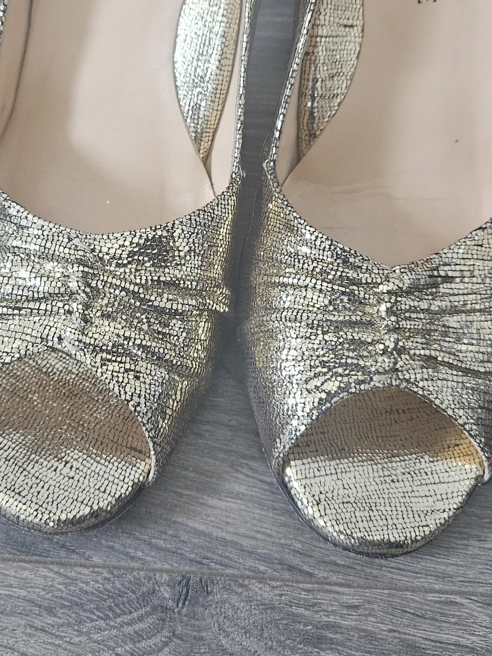 Taryn Rose Gold Metallic 3